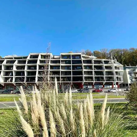 Le Dolce Parking Εξ Λε Μπαν